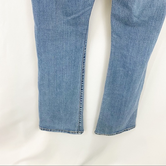 Levi’s 515 Bootcut Jeans - Picture 8 of 9